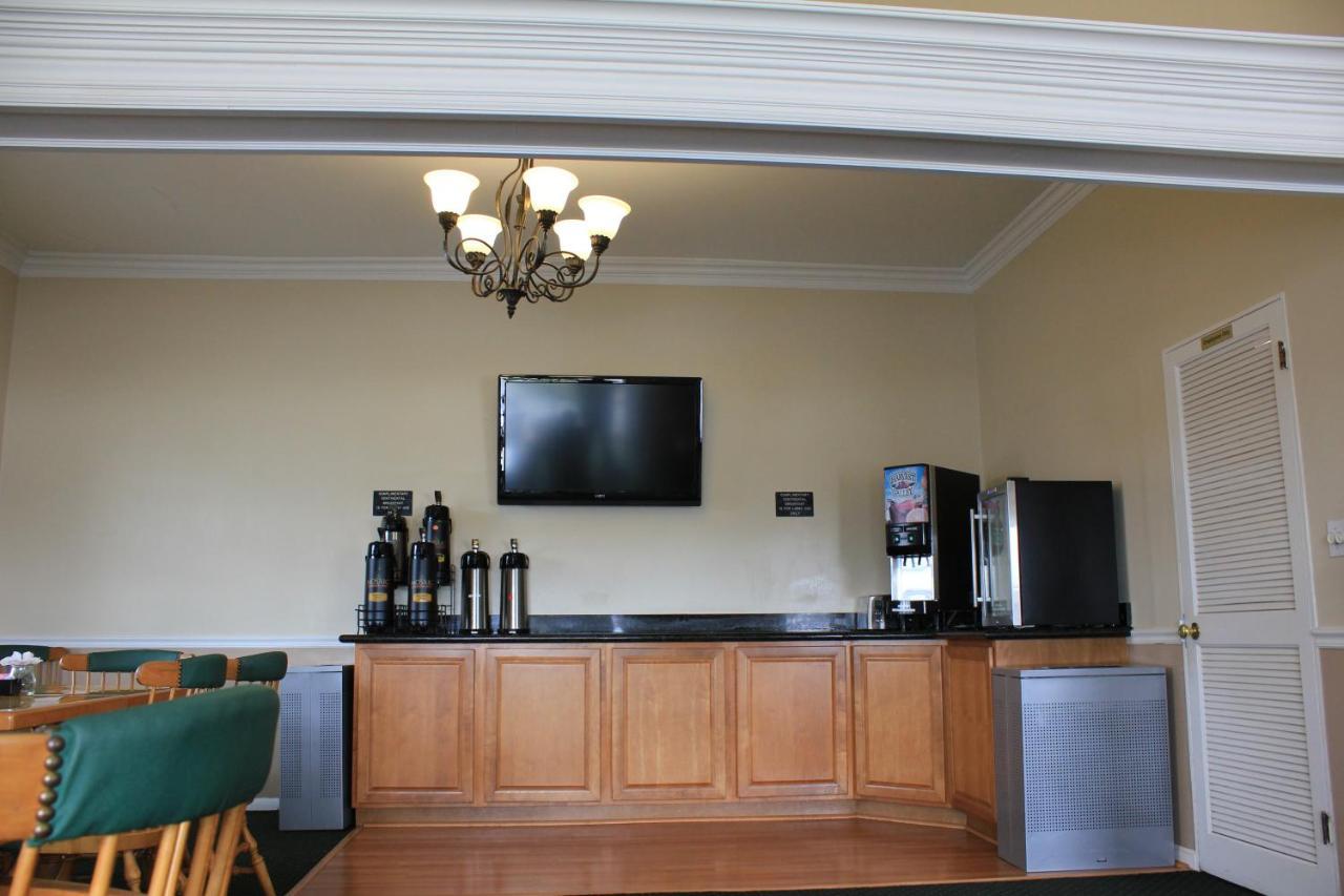 Alpine Inn & Suites Rockford Eksteriør bilde
