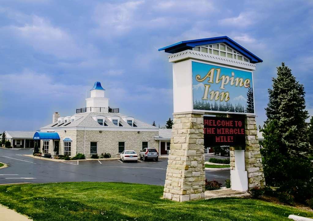Alpine Inn & Suites Rockford Eksteriør bilde